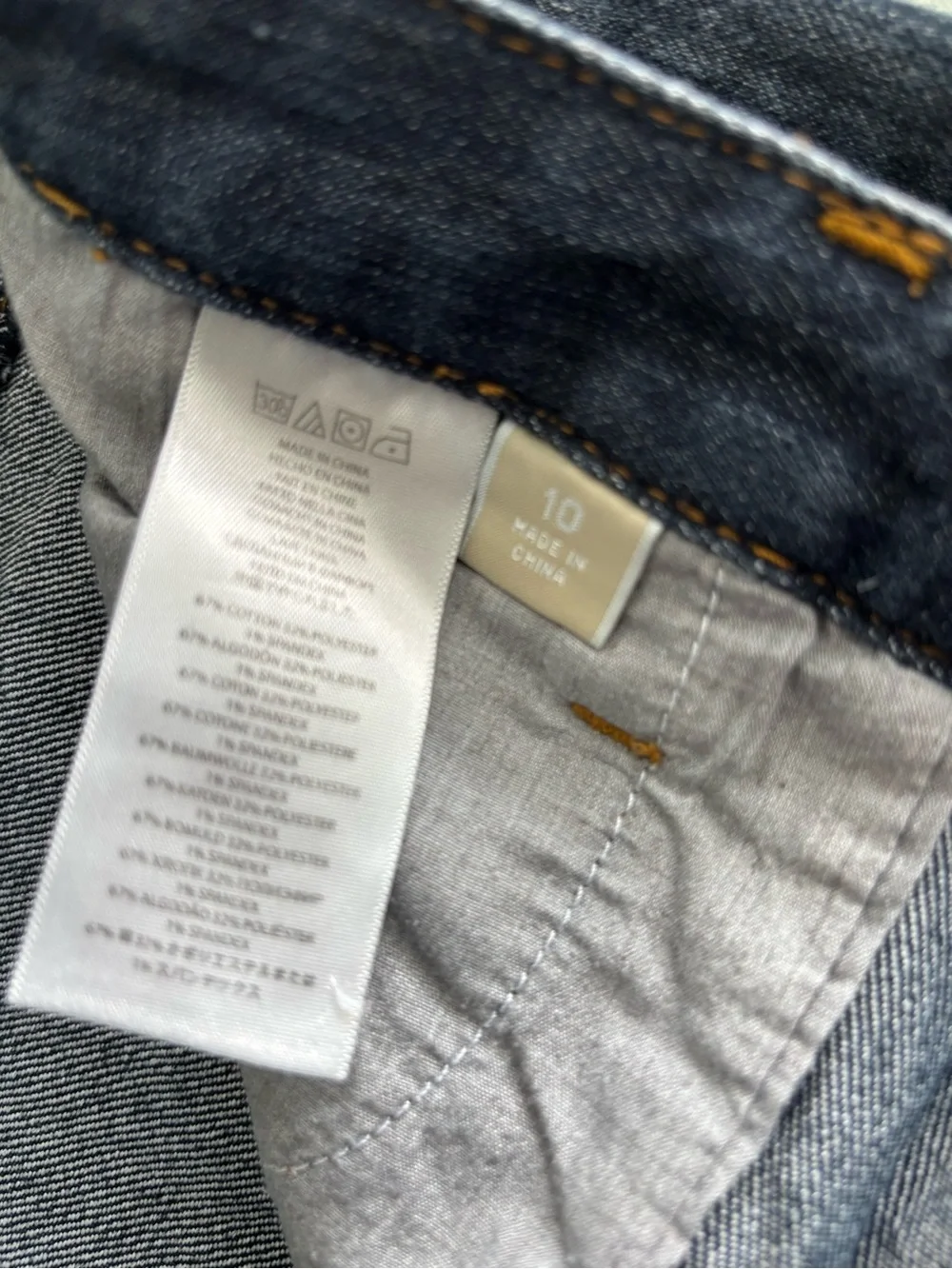 Dark Wash Womens Flared Jeans - Classic Denim size 10